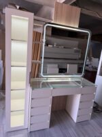 Luxora Kuleli LED Işıklı Makyaj Masası - Görsel 3