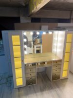 Lumina Gold – Bronz Aynalı LED Işıklı Makyaj Masası - Görsel 4